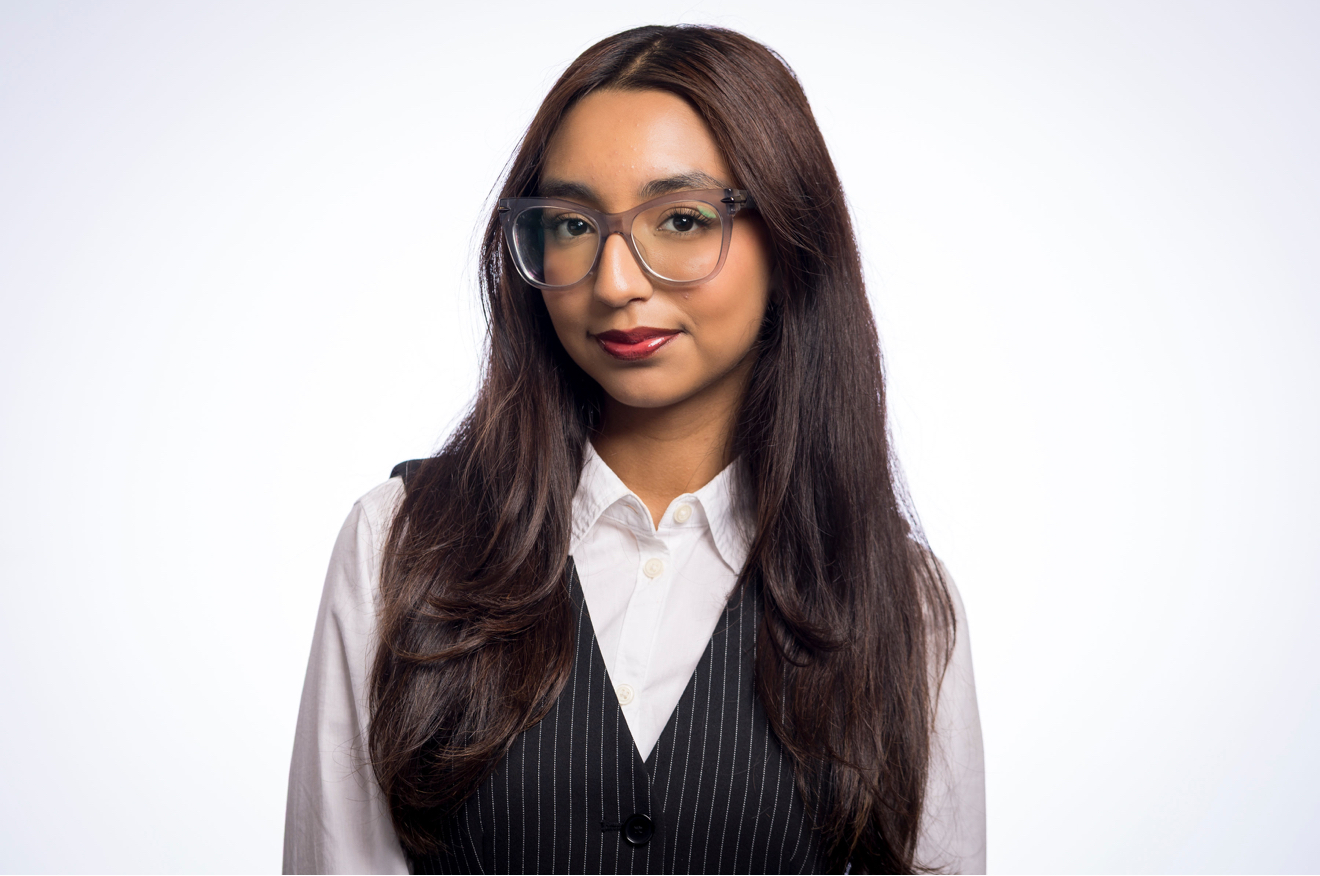 Mia Luna : Freshman Representative